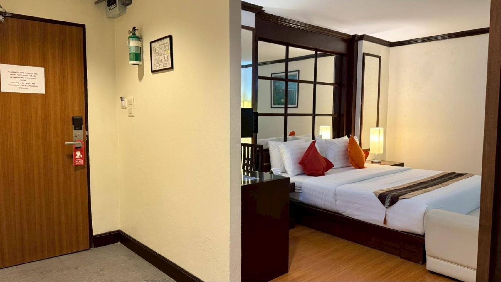 Grand Business Inn Bangkok Eksteriør billede