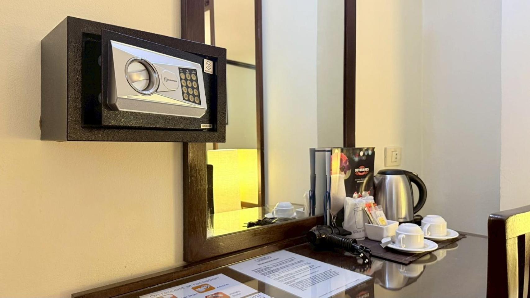 Grand Business Inn Bangkok Eksteriør billede