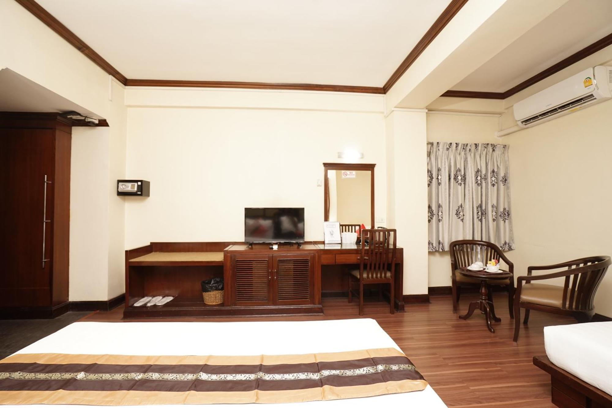 Grand Business Inn Bangkok Eksteriør billede