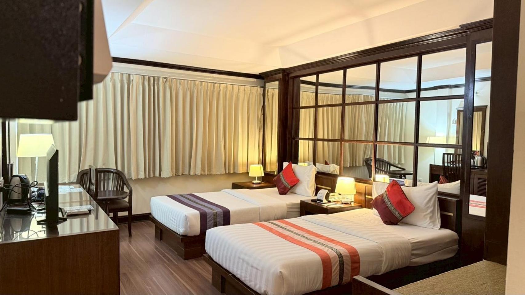 Grand Business Inn Bangkok Eksteriør billede