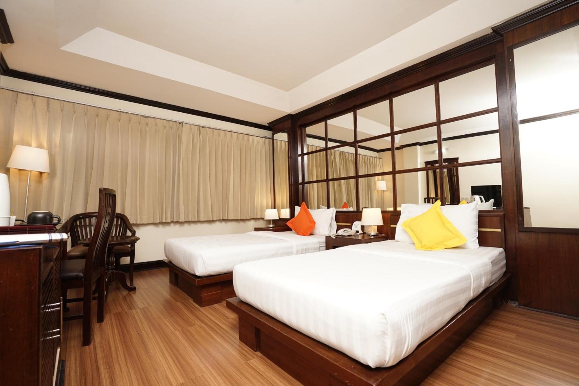 Grand Business Inn Bangkok Eksteriør billede